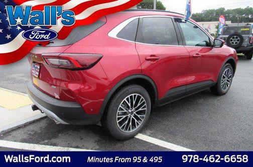 Rapid Red Metallic Tinted Clearcoat 2024 Ford Escape PHEV SE
