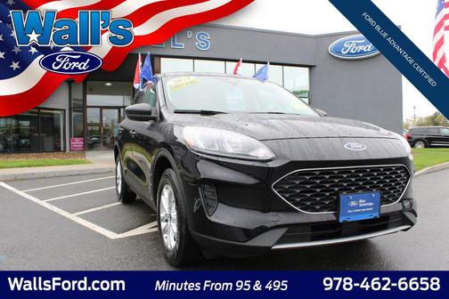 Agate Black Metallic 2022 Ford Escape SE