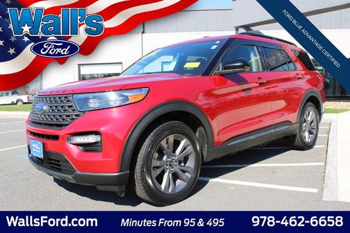 Rapid Red Metallic Tinted Clearcoat 2023 Ford Explorer XLT