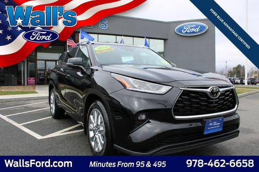 Midnight Black Metallic 2024 Toyota Highlander Limited