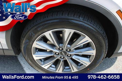Ceramic Pearl Metallic Tri-Coat 2022 Lincoln Corsair Reserve