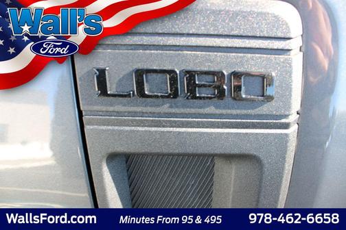 2025 Ford Maverick Lobo Standard