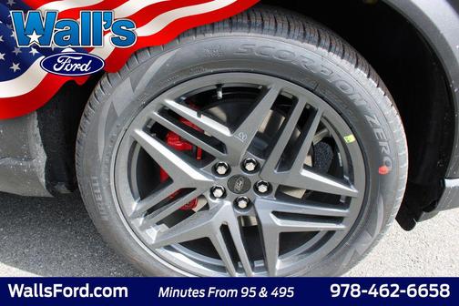 Agate Black Metallic 2026 Ford Explorer ST-Line