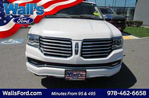 2017 Lincoln Navigator Select