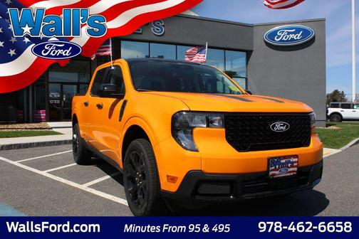 Orange Fury Metallic Tri-Coat 2026 Ford Maverick XLT
