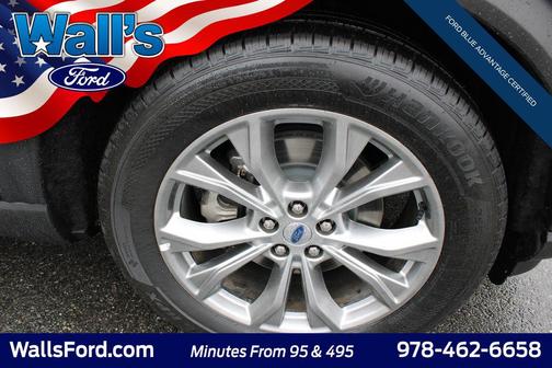 Burgundy Velvet Tinted Clearcoat 2022 Ford Explorer XLT