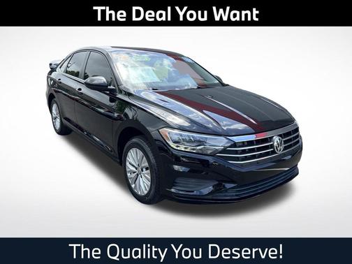 Black Uni 2019 Volkswagen Jetta 1.4T S