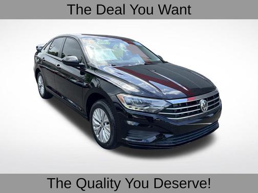 Black Uni 2019 Volkswagen Jetta 1.4T S