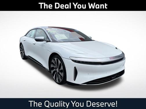 Stellar White Metallic 2025 Lucid Air Grand Touring