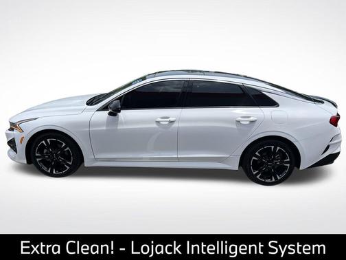 Glacial White Pearl 2024 Kia K5 GT-Line