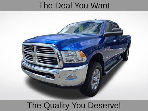 2018 RAM 2500 Big Horn Crew Cab 4x4 8' Box