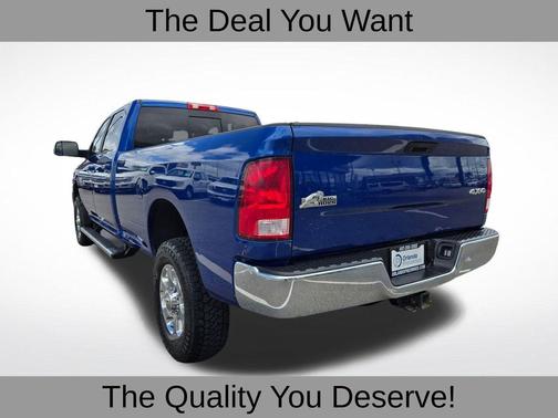 2018 RAM 2500 Big Horn Crew Cab 4x4 8' Box