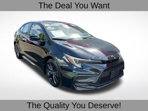 Midnight Black Metallic 2024 Toyota Corolla SE