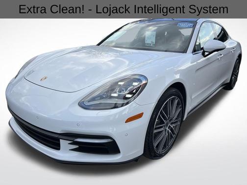 2018 Porsche Panamera 4S