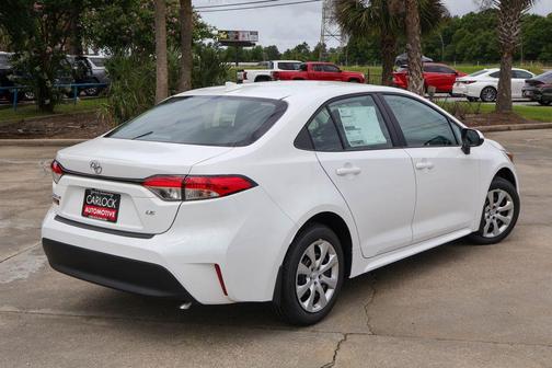 Ice 2026 Toyota Corolla LE