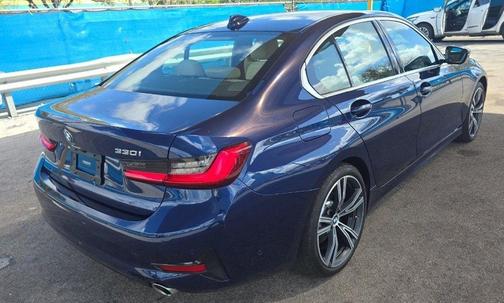 2020 BMW 330 i
