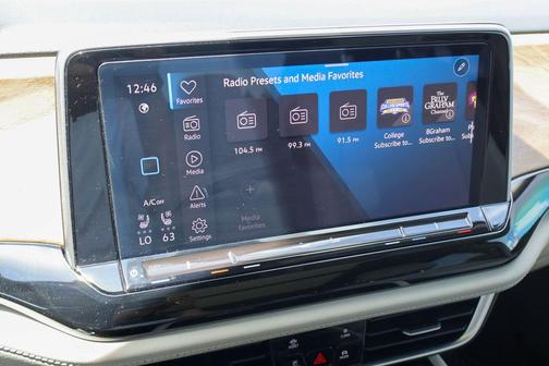 2024 Volkswagen Atlas 2.0T SE w/Technology