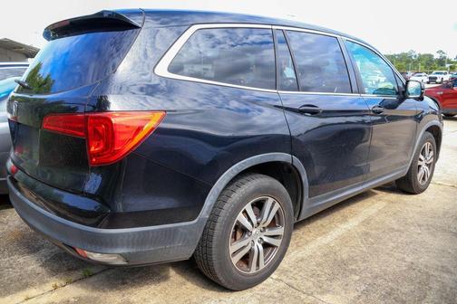 Black 2017 Honda Pilot EX-L