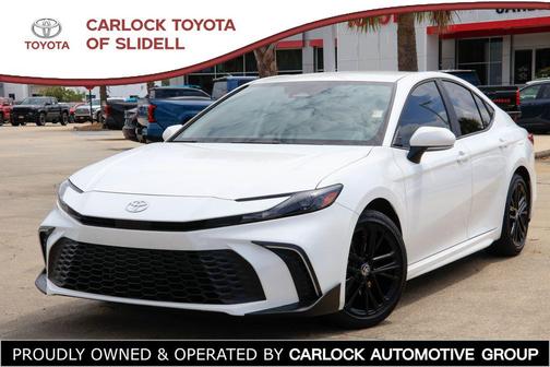 Ice 2026 Toyota Camry SE