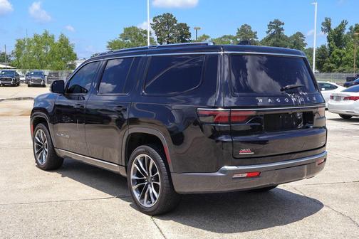 Diamond Black 2022 Jeep Wagoneer Series III