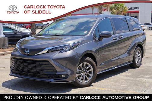 Magnetic Gray Metallic 2025 Toyota Sienna XLE