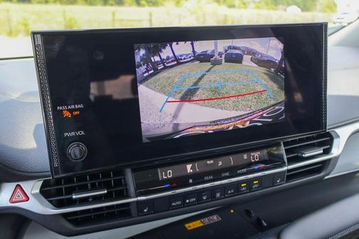 Magnetic Gray Metallic 2025 Toyota Sienna XLE