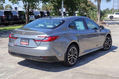 Metal 2026 Toyota Camry XLE