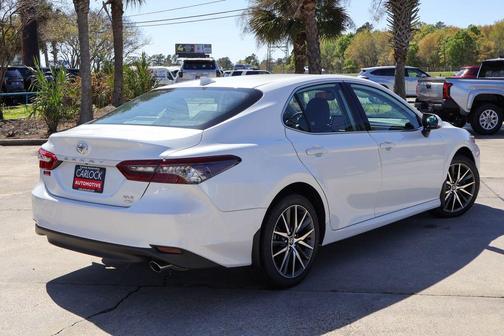 2023 Toyota Camry XLE