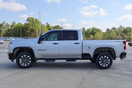 2021 Chevrolet Silverado 2500 Custom