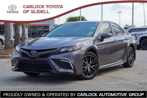 2024 Toyota Camry Hybrid SE