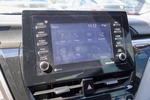 2024 Toyota Camry Hybrid SE