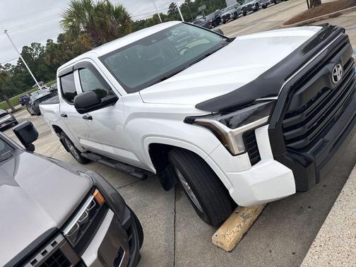 Ice 2024 Toyota Tundra SR
