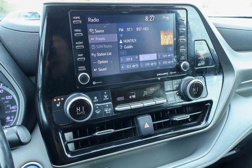 2020 Toyota Highlander Hybrid XLE