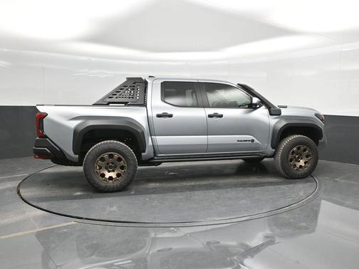 2025 Toyota Tacoma Hybrid Trailhunter