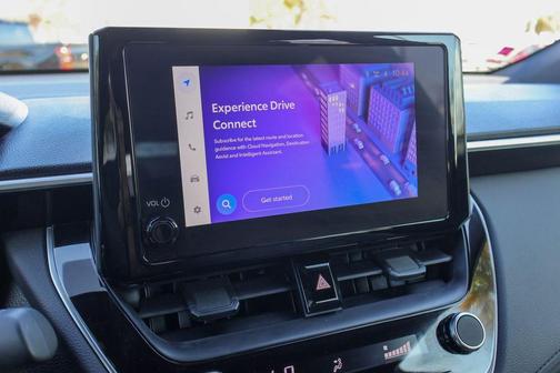 2024 Toyota Corolla Cross Hybrid SE