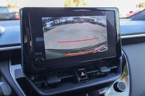 2024 Toyota Corolla Cross Hybrid SE