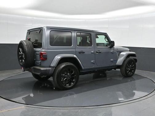 Anvil Clearcoat 2025 Jeep Wrangler 4xe Sahara