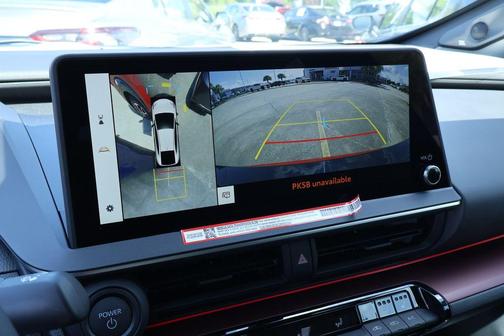 2025 Toyota Prius Plug-In Hybrid XSE PREMIUM