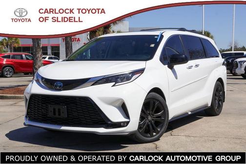 2022 Toyota Sienna XSE 7 Passenger