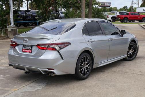 Celestial Silver Metallic 2023 Toyota Camry SE