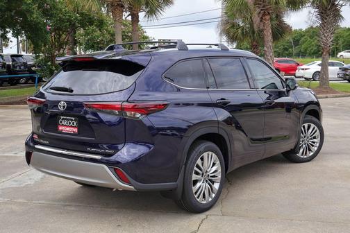 Gray 2026 Toyota Highlander Platinum