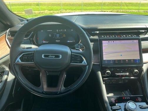 2024 Jeep Grand Cherokee L Summit 4x4