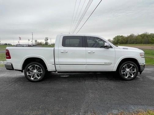 2022 RAM 1500 Limited Crew Cab 4x4 57' Box