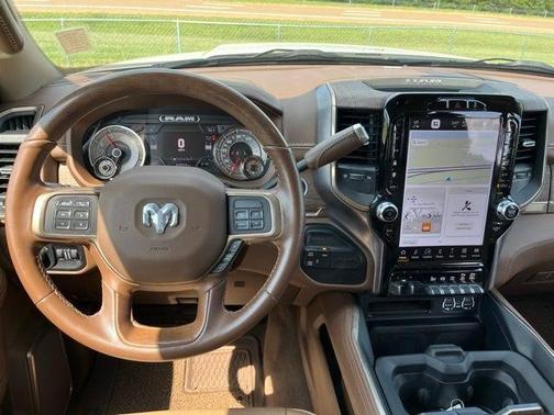 2022 RAM 3500 Limited Longhorn Crew Cab 4x4 8 Box
