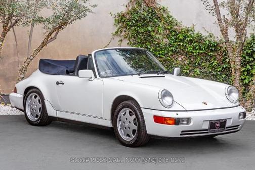 1990 Porsche 911 Carrera 2 Cabriolet