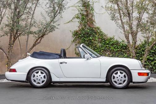 1990 Porsche 911 Carrera 2 Cabriolet