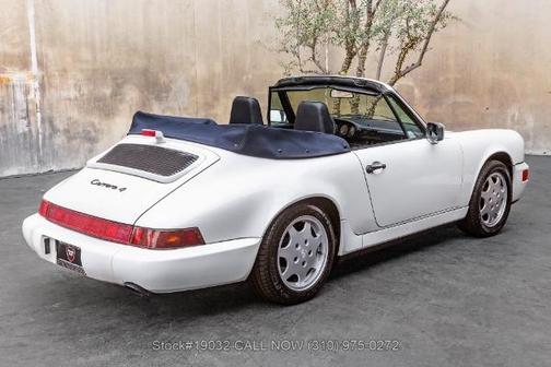 1990 Porsche 911 Carrera 2 Cabriolet
