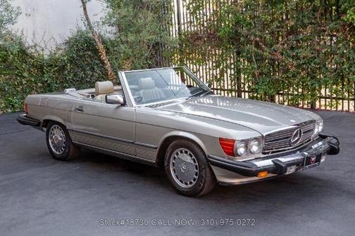 1987 Mercedes-Benz SL-Class 560SL