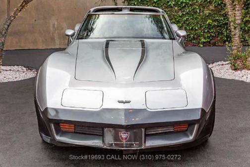 Silver Metallic 1982 Chevrolet Corvette Coupe