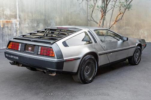 Stainless Steel 1982 Delorean DMC-12